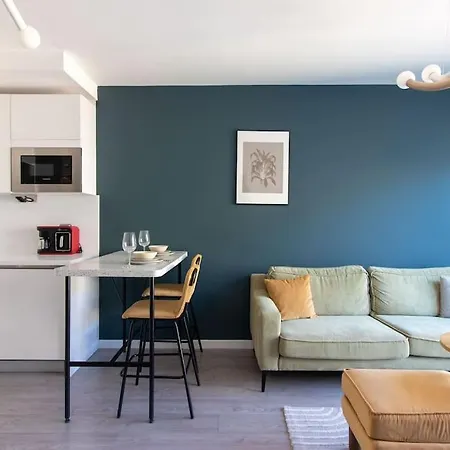 Διαμέρισμα Contemporary 1br Haven W/ Parking + Gym #110 *